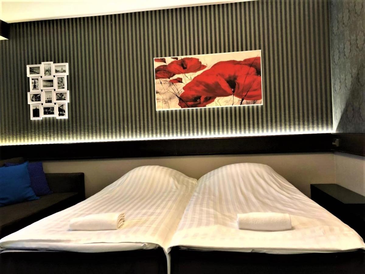 Hotelli Leikari コトカ エクステリア 写真
